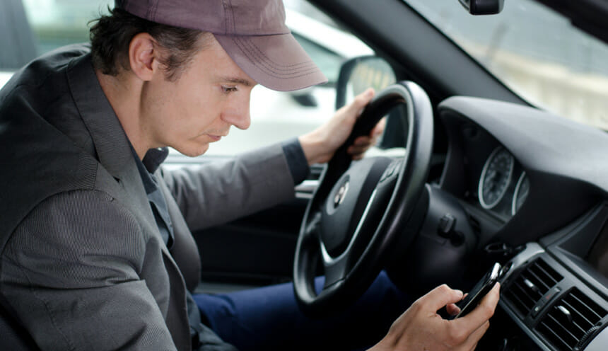 Teen Drivers Cellphone Via Text 12